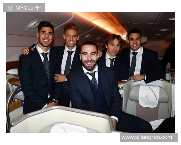 西装革履的足球球星男团：时尚与运动的完美融合