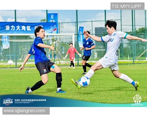 足球巨星哨:他如何在绿茵场上影响比赛的节奏与结果 足球巨星哨:他如何在绿茵场上影响比赛的节奏与结果